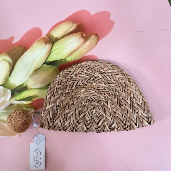 Straw Clutch Bag - Picture 2 of 2